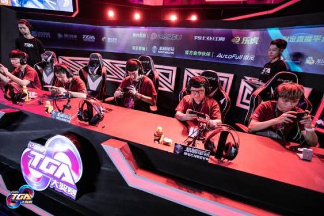 场外的干扰 场外的干扰