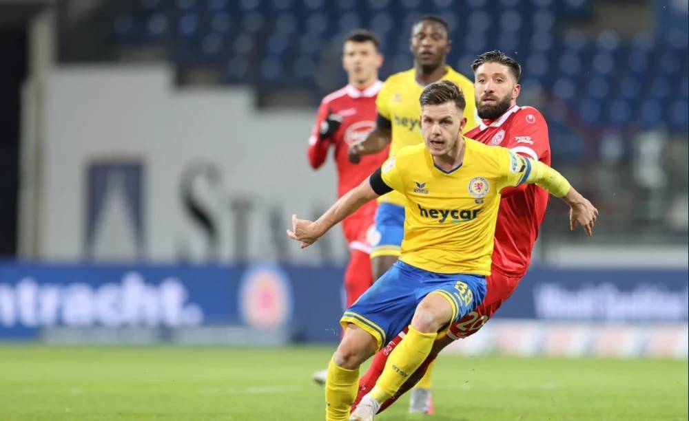 涉足影视与 涉足影视与