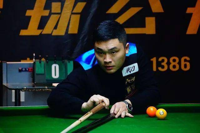 某两位明星 某两位明星