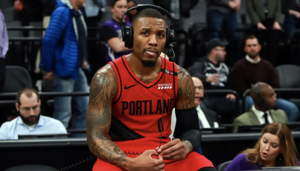 连退九人 连退九人