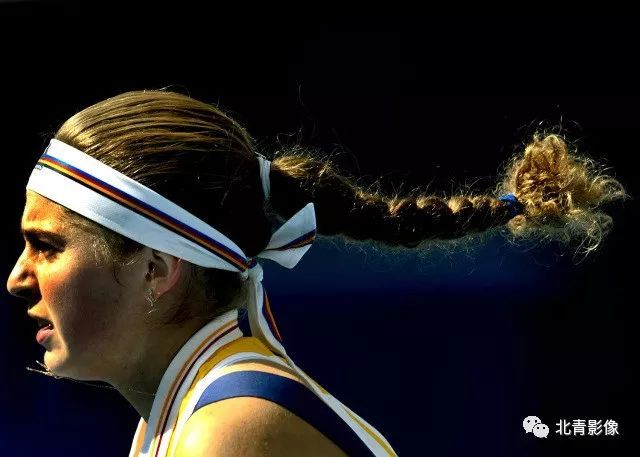 收球同侧脚 收球同侧脚